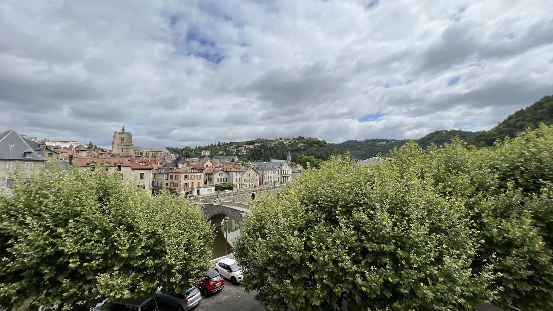 Appartement Le Loft De Babolene à Villefranche-de-Rouergue